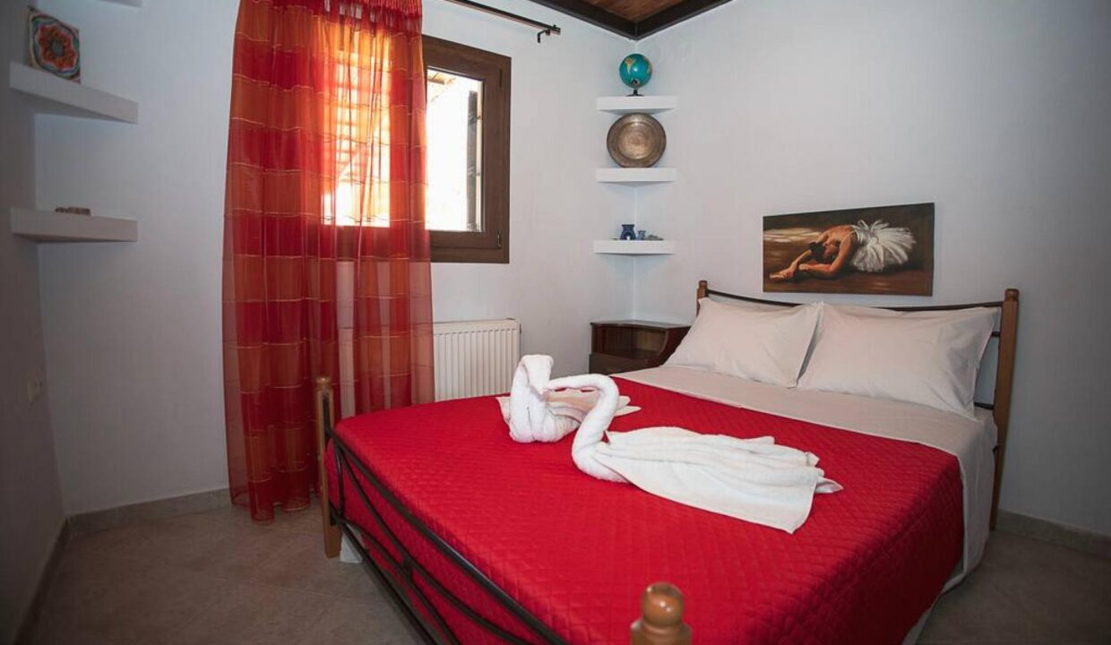 Bed_Room2_Foula_House_Lechonia_Magnisia