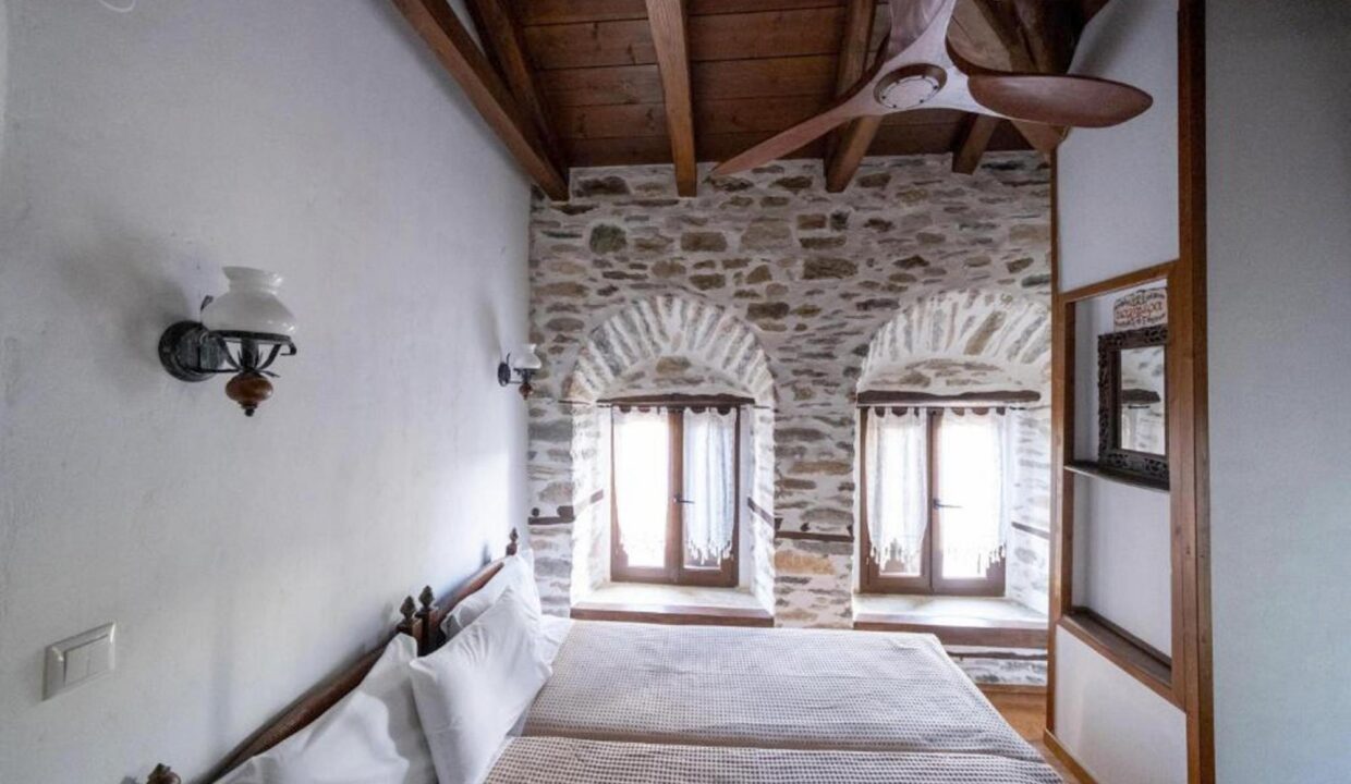 Bed_Room_Suite_ARCHONTIKON_Pelion_Archontiko_Michael_Vizitsa