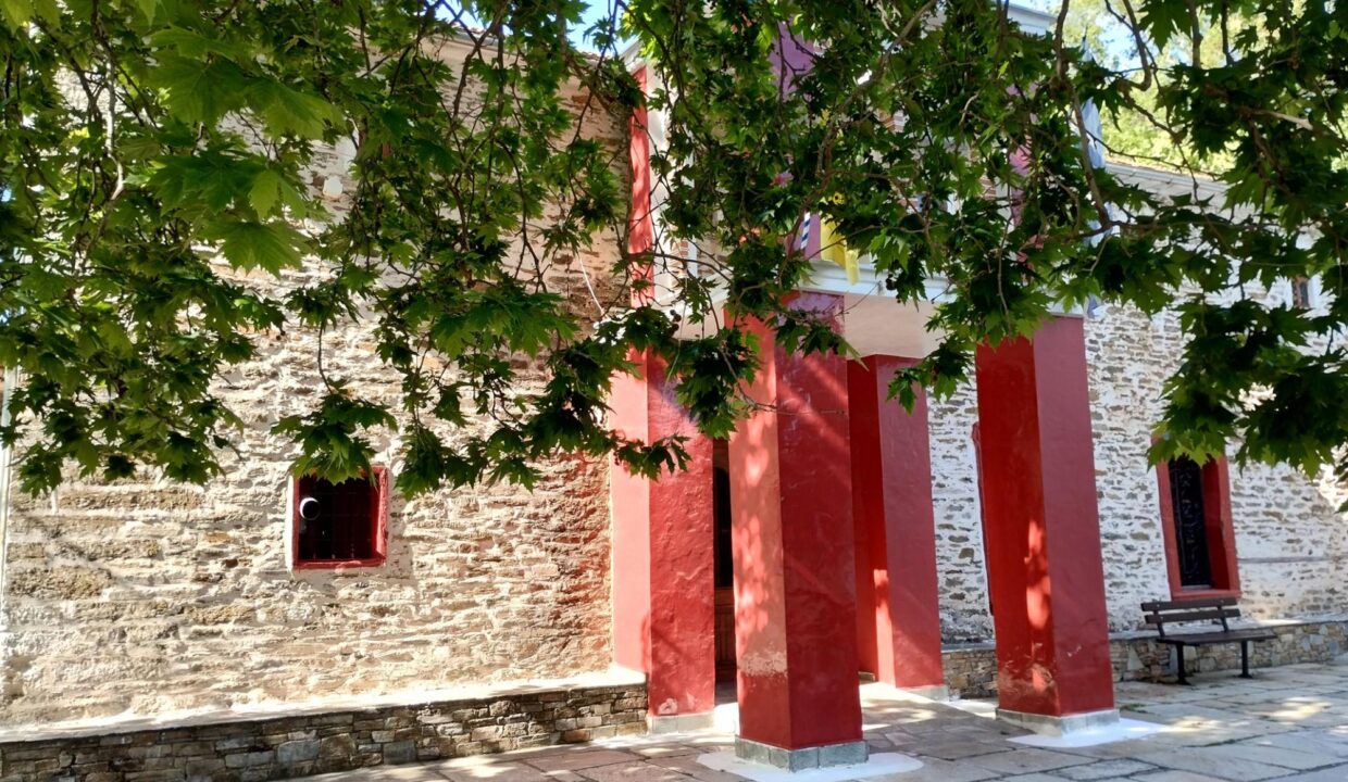 Village_Church_Zinas_Cottage_Afetes_Pelion