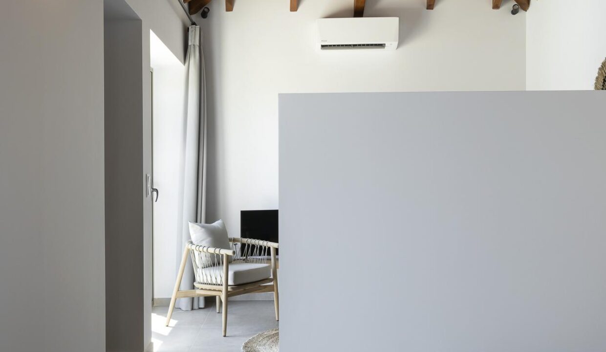 Accommodation1_Lichnos_Luxury_Studio_Nies_Magnesia
