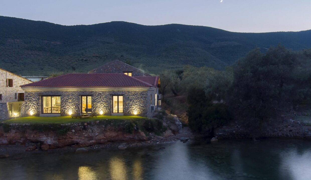 Accommodation4_Lichnos_Luxury_Maisonette1_Nies_Magnesia