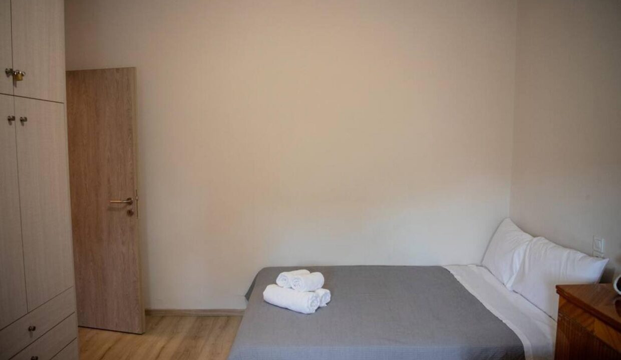 Bed_Room7_Bettys_Four_Seasons_Agria