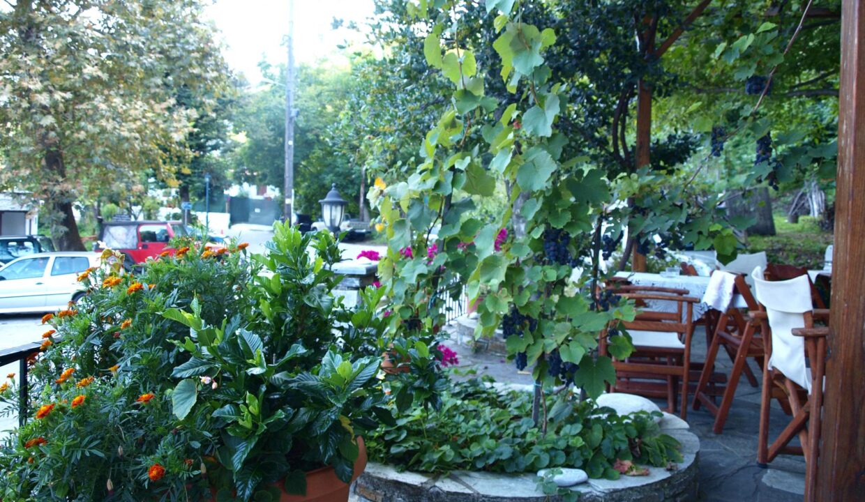 Garden_Heliodora_Superior_Triple_Room5_Kissos_Pelion