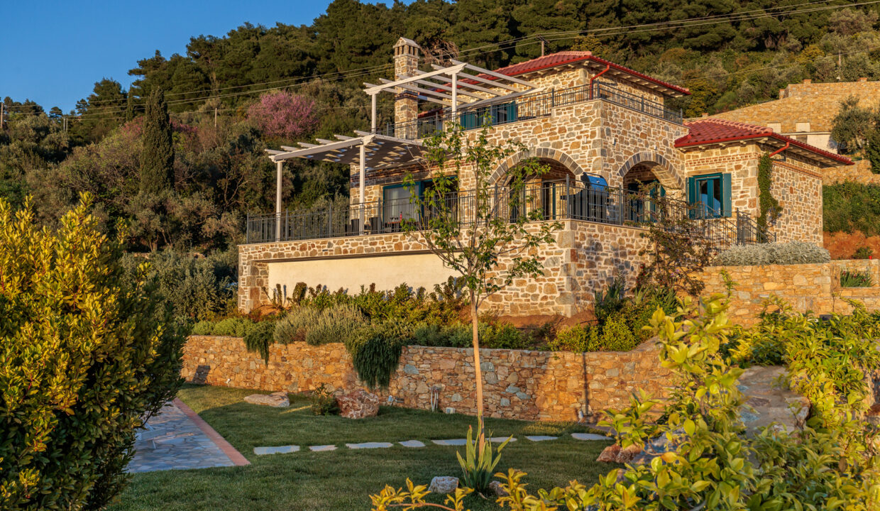 Rodon_Luxury_Villas_Aura_Skopelos_Glossa_Accommodation2