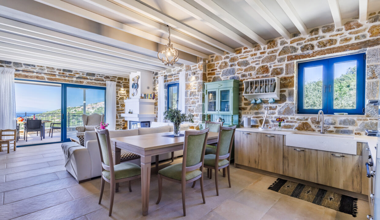 Rodon_Luxury_Villas_Aura_Skopelos_Glossa_Kitchen3