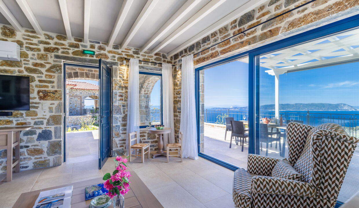 Rodon_Luxury_Villas_Aura_Skopelos_Glossa__Living_Room2